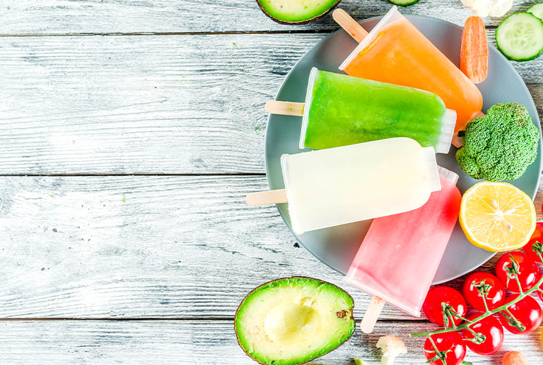 Different refreshing and fun ways to drink your smoothie this summer