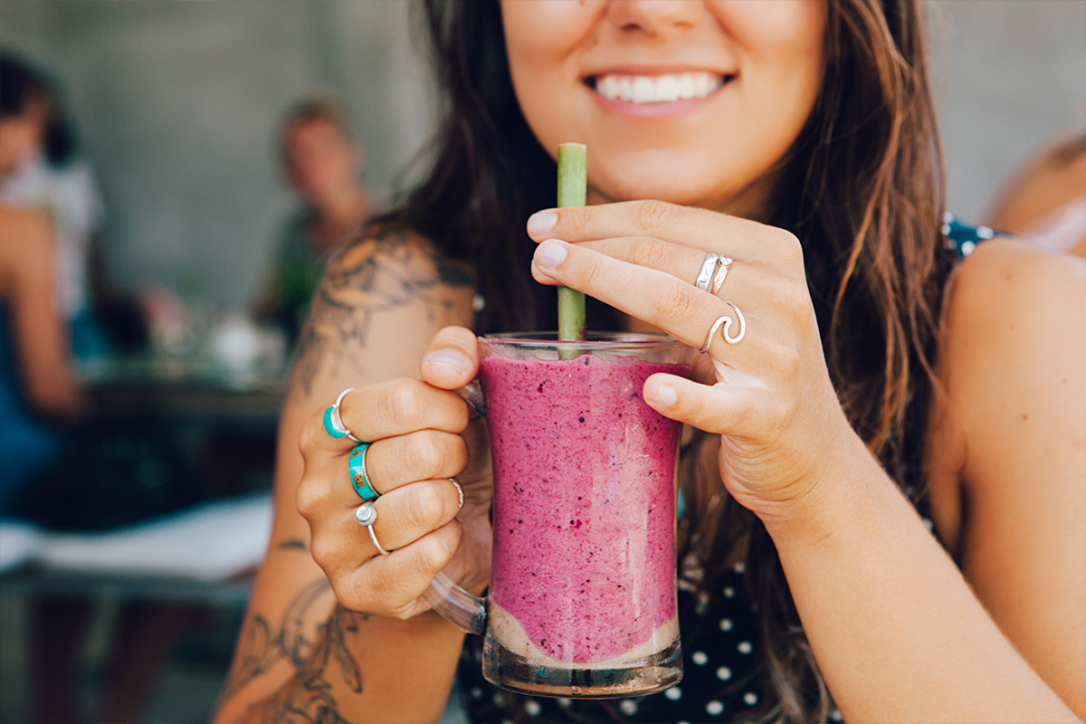 Employee Wellness - Girl with Smoothies - Life Smoothies